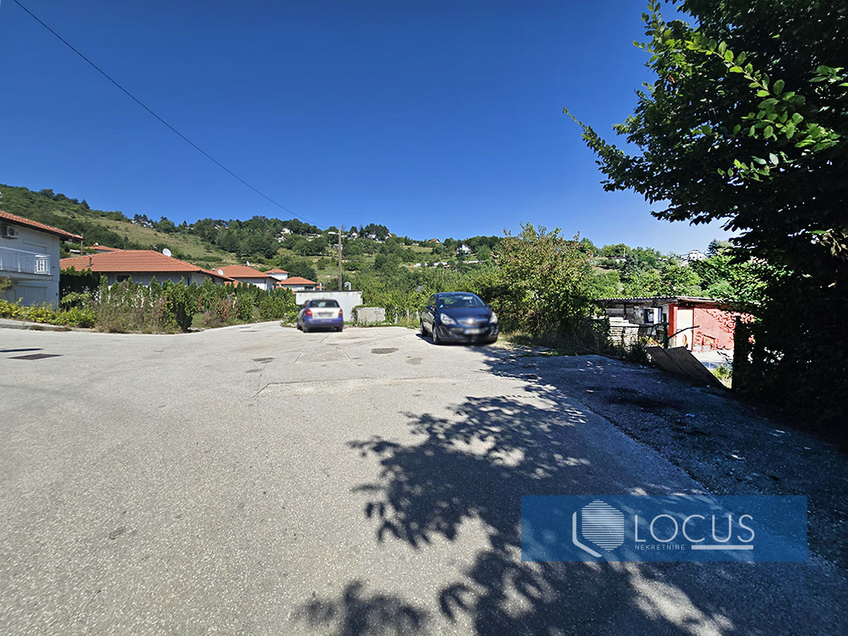 LOCUS: Zemljište površine 1.788m2, Dobroševići, N. Grad 14