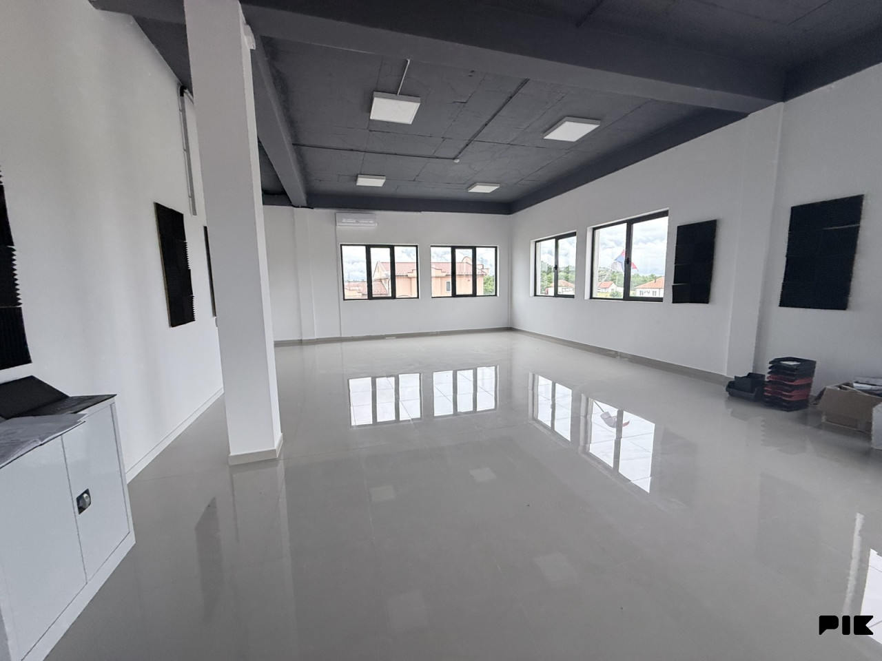 Poslovni objekat/skladiše/hale Bijeljina 1800m2 16