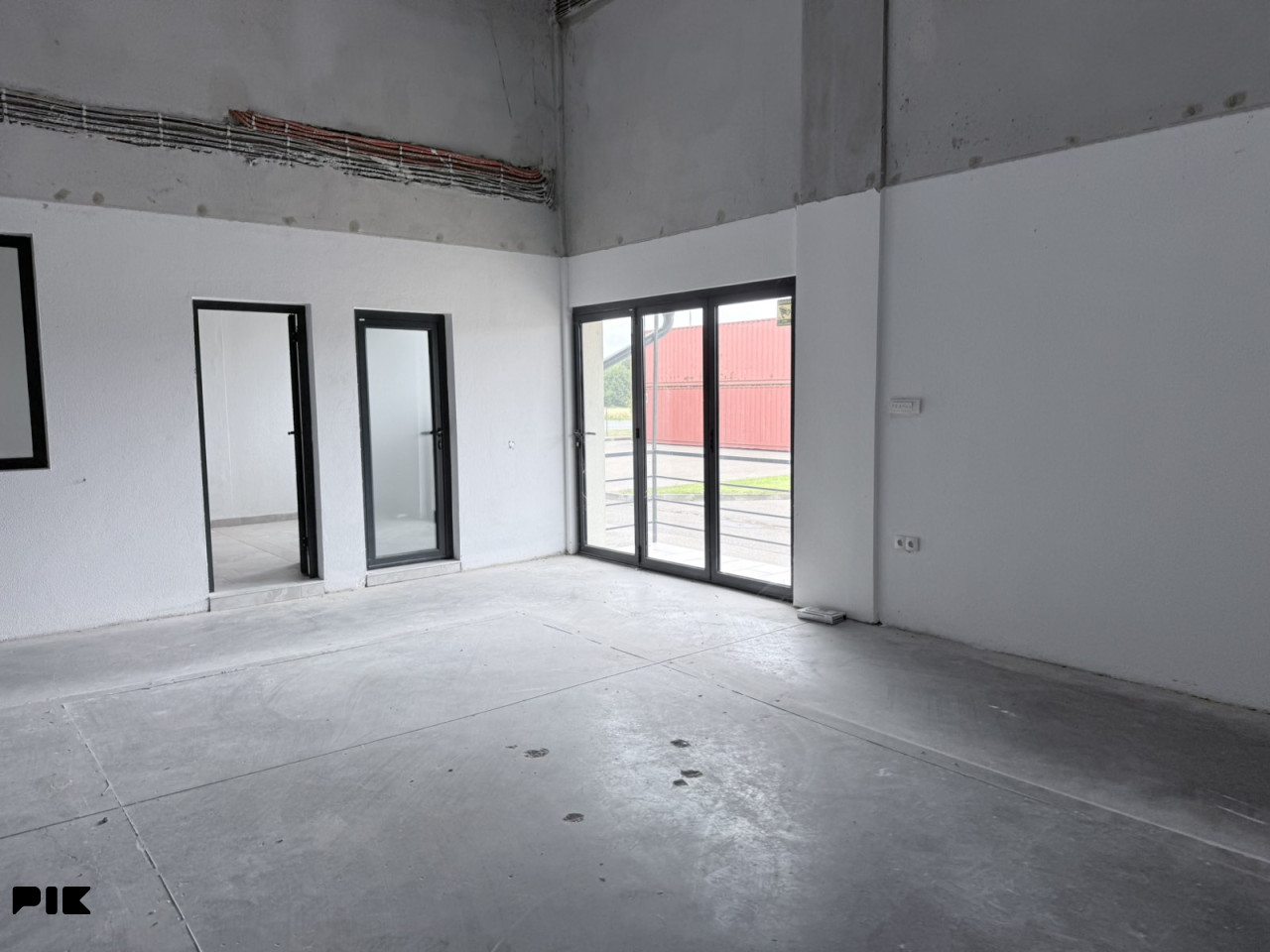 Poslovni objekat/skladiše/hale Bijeljina 1800m2 21