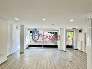 Commercial space for rent in the city center photo 4