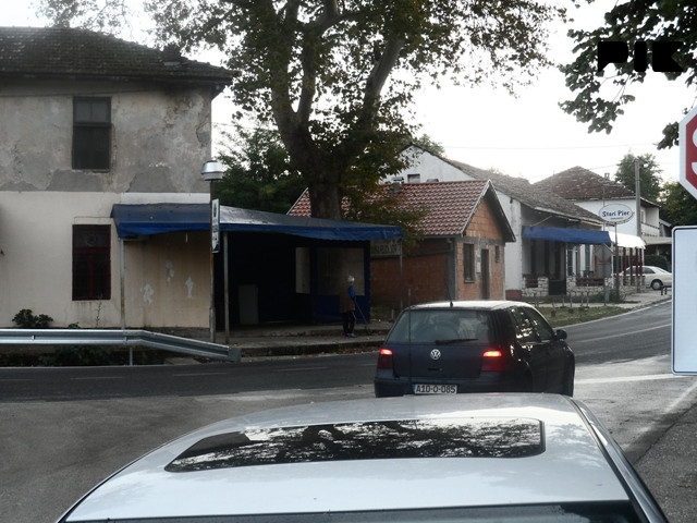 Kuća sa zemljištem Domanovići 13