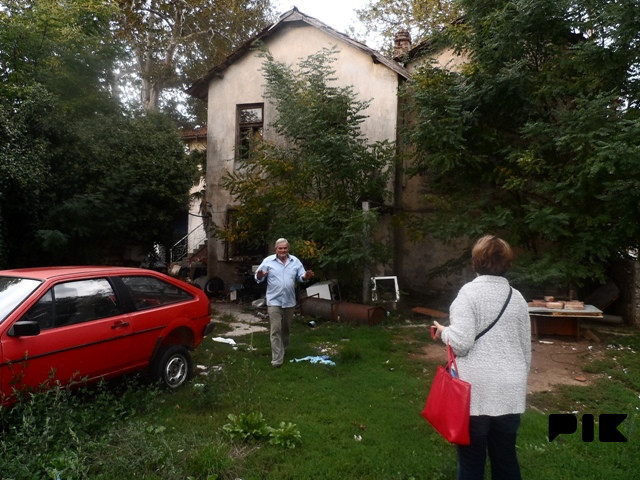 Kuća sa zemljištem Domanovići 12