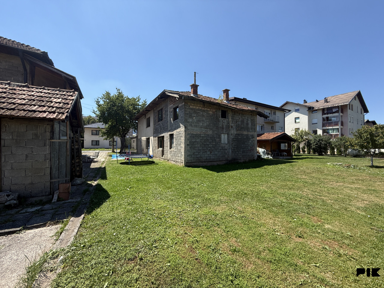 Kuća Pale 149 m2 Okućnica 330 m2 (mogućnost treće etaže) 9