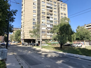 Sigenx sells apartment/Grbavica/75 m2