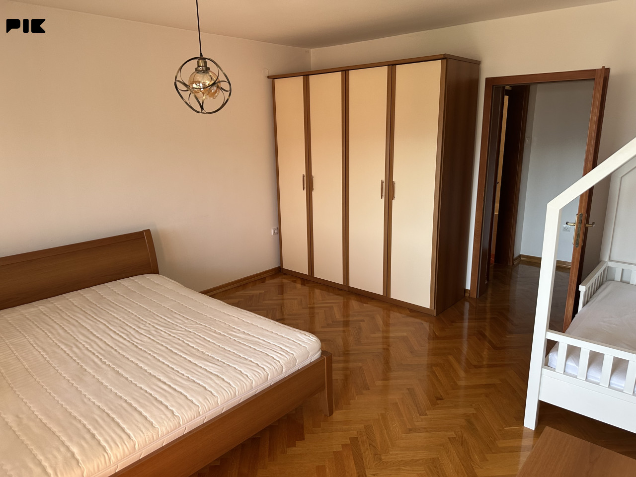 Stan Centar Banja Luka 96m2 Iznajmljivanje 11