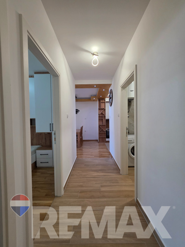 Trosoban stan 60m2, novogradnja, garažno i parking mjesto, ostava 11