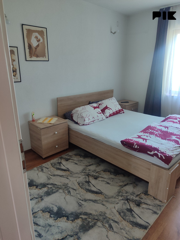 Iznajmljujem apartman na dan ili vise