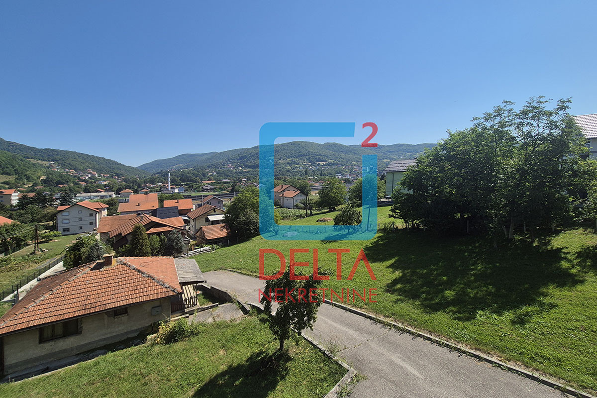 Kuća 118m2 + (dodatna kuća) / na parceli 1.830m2 / Semizovac / 19