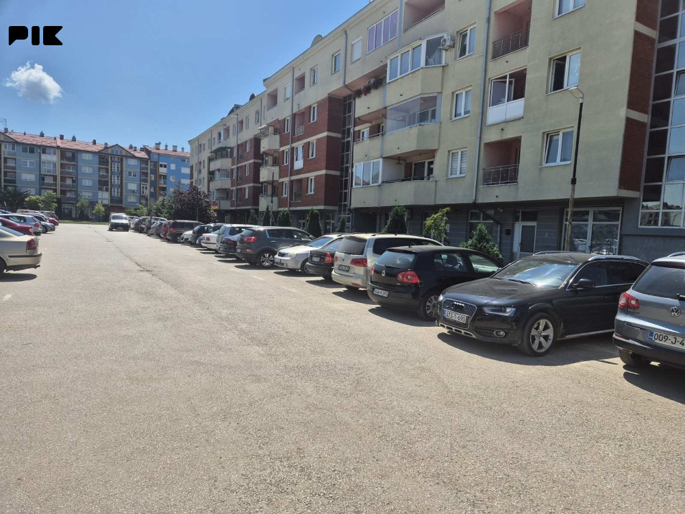 Stan Istočno Sarajevo Lukavica Jednosoban 37 m2 Spasovdanska