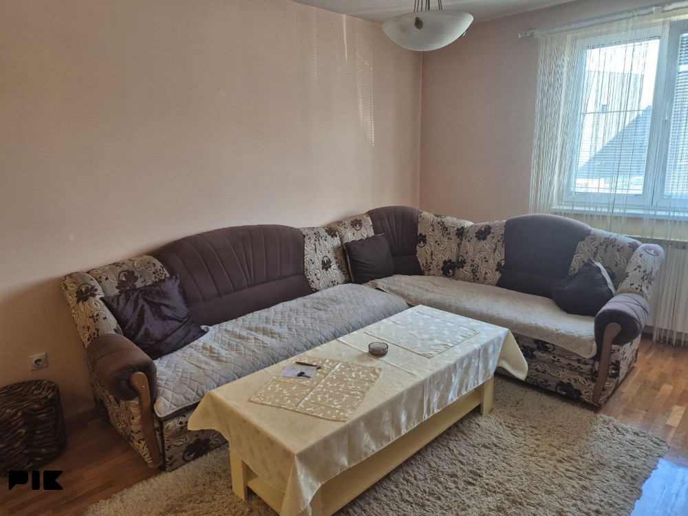 Stan Istočno Sarajevo Lukavica Jednosoban 37 m2 Spasovdanska 9