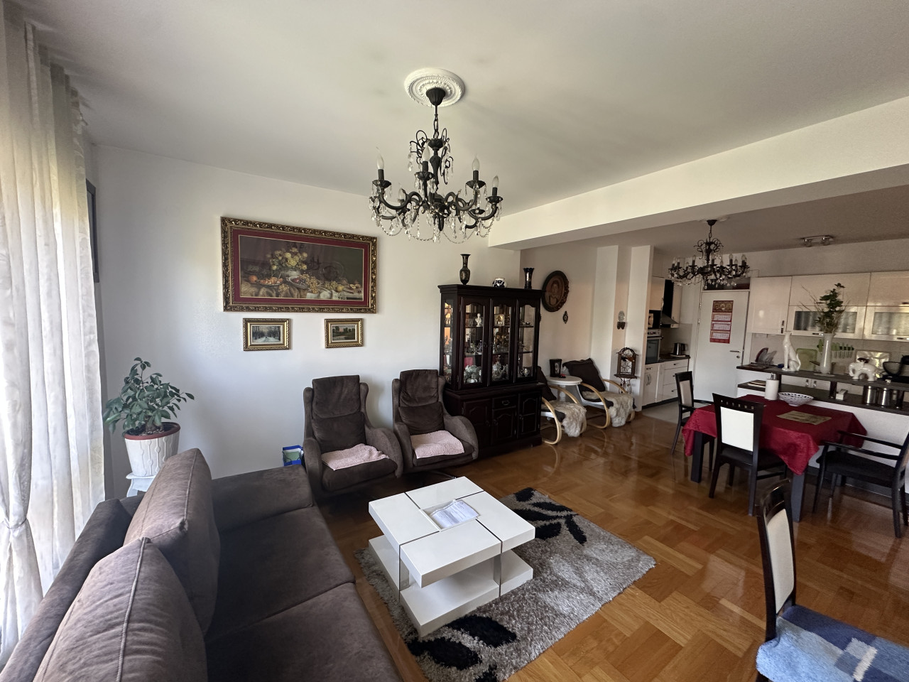 Četverosoban stan - Malbašić naselje - 123 m2 3