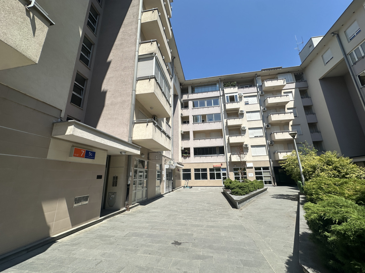 Četverosoban stan - Malbašić naselje - 123 m2 38
