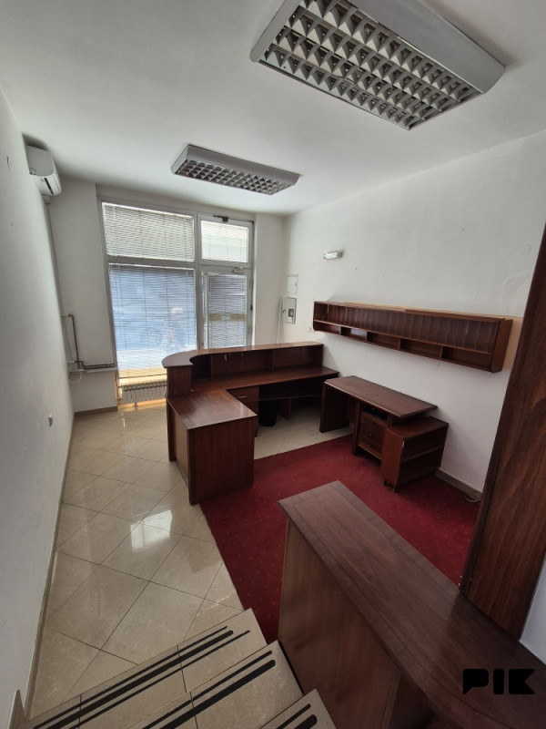 Poslovni prostor 34m2 Centar kod NLB banke Banja Luka 8
