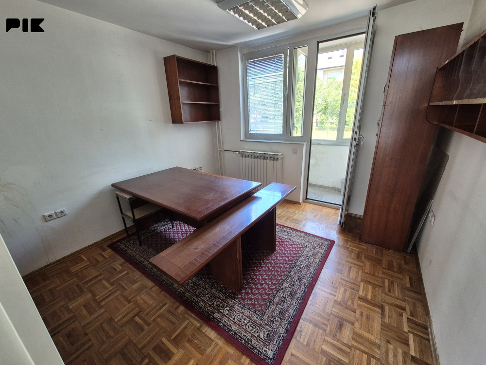 Poslovni prostor 34m2 Centar kod NLB banke Banja Luka 12