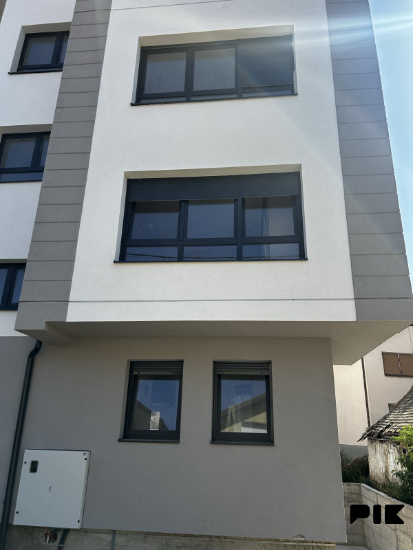 Stan Bijeljina, trosoban, 48 m2, centar 2