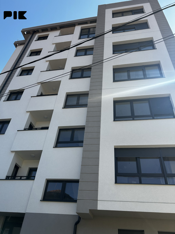 Stan Bijeljina, trosoban, 48 m2, centar 3