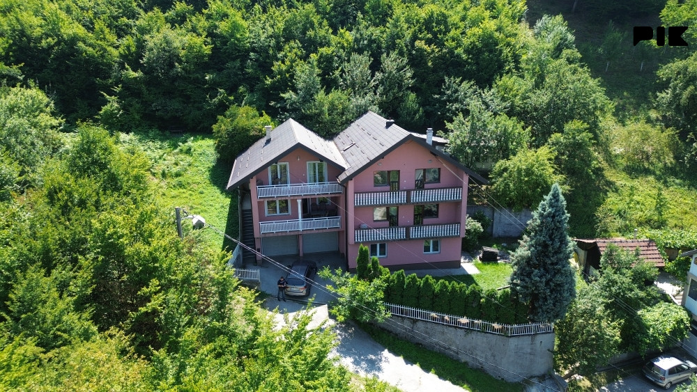 Biro HM/Duplex Kuća Vlakovo