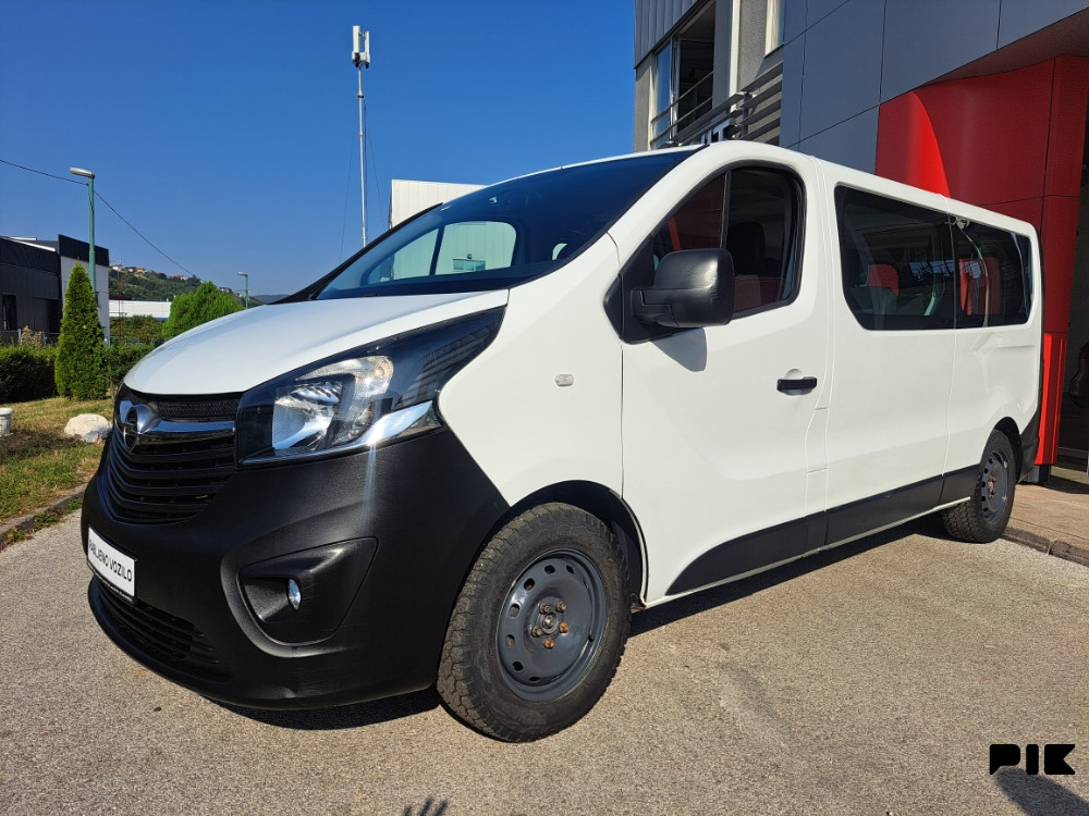Opel Vivaro — fotografija 6