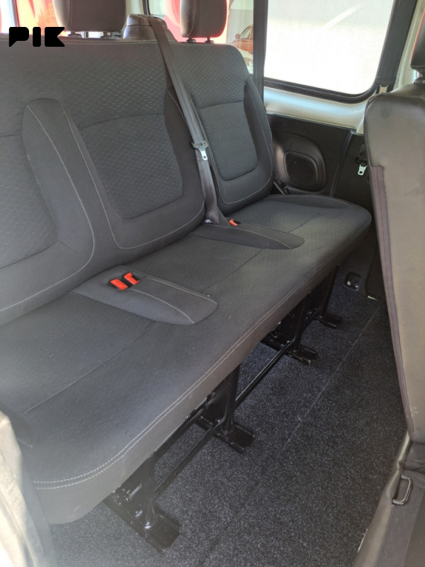 Opel Vivaro — fotografija 14