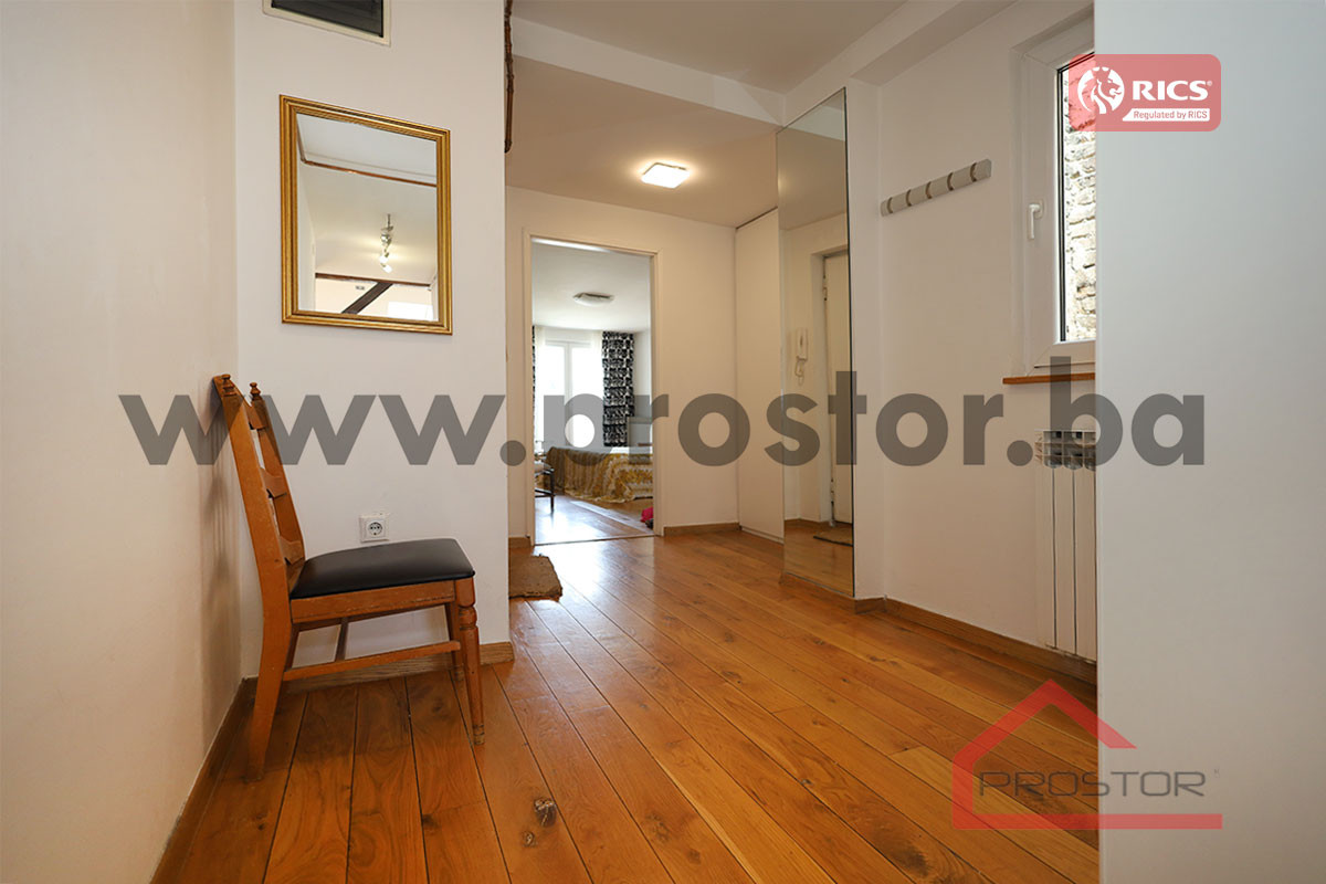 PROSTOR izdaje: Dvosoban stan, 80m2, Centar 10