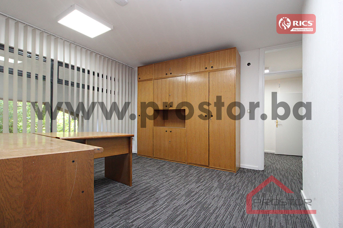 PROSTOR izdaje: Poslovni prostor, 217m2, Grbavica 2