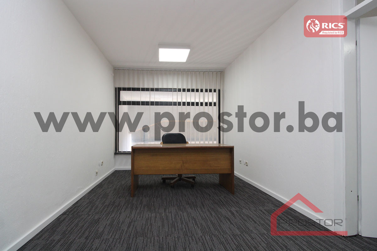PROSTOR izdaje: Poslovni prostor, 217m2, Grbavica 4