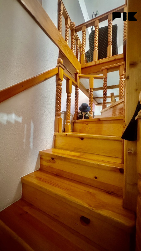 Prodajem prostran i atraktivan stan od 157m2 Pejton Ilidža 10