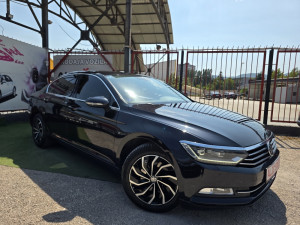 Volkswagen Passat 1.6TDI 88KW 2017 VIRUTAL COCPIT FULL LED