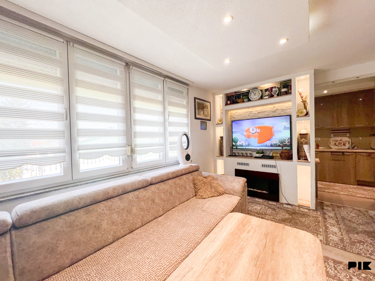 Renoviran stan Ilidža Pejton 48m2 2 spavace sobe photo 3