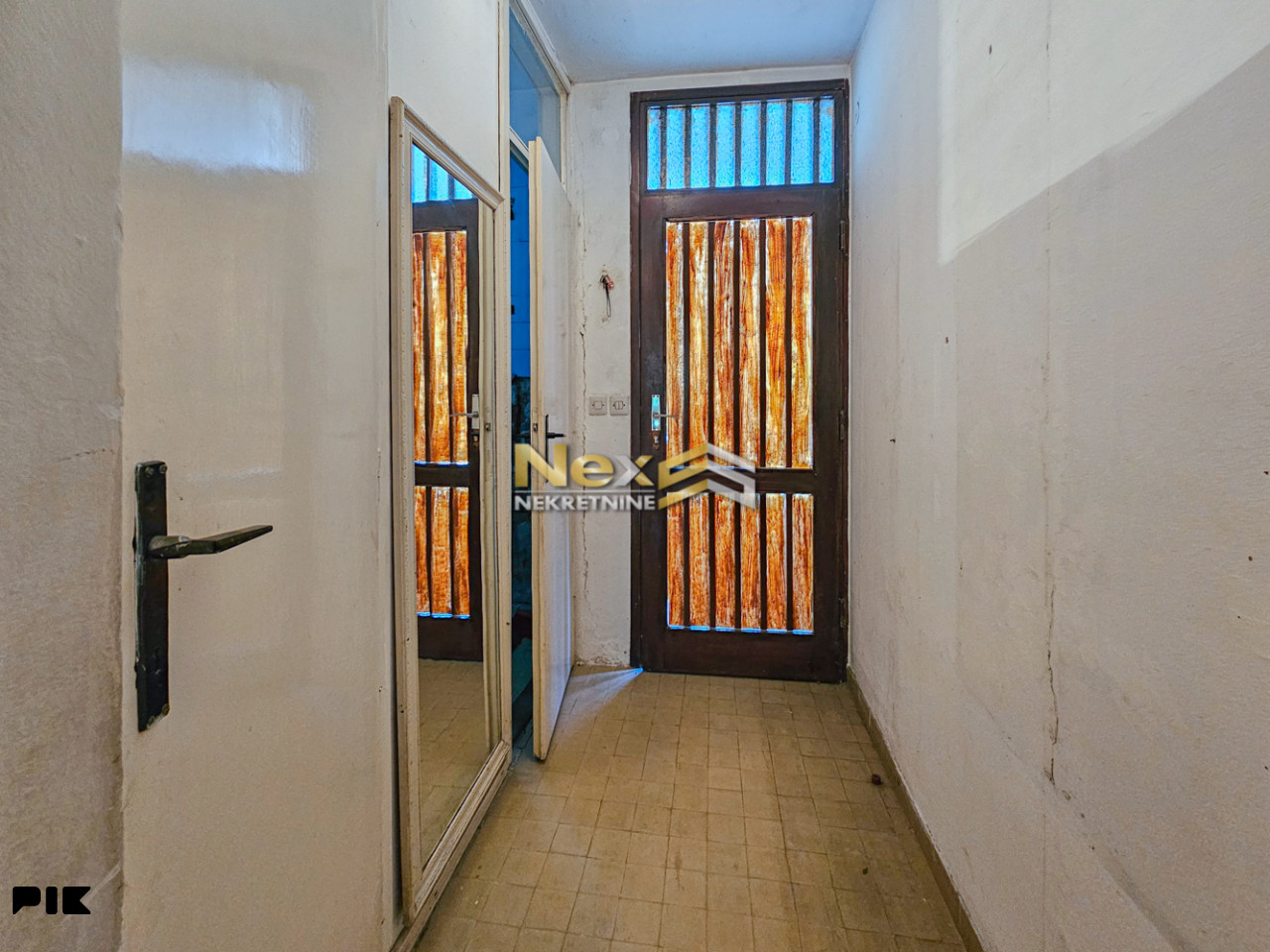 Četverosoban stan Pejton/Ilidža 90 m2 6