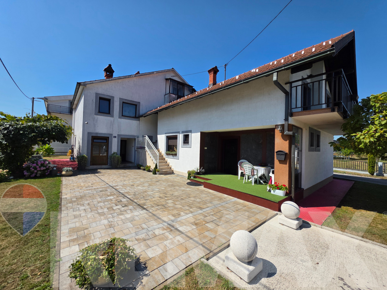 Odlične dvije kuće 511.96m2 | Derviši | Zemljište 998m2 9