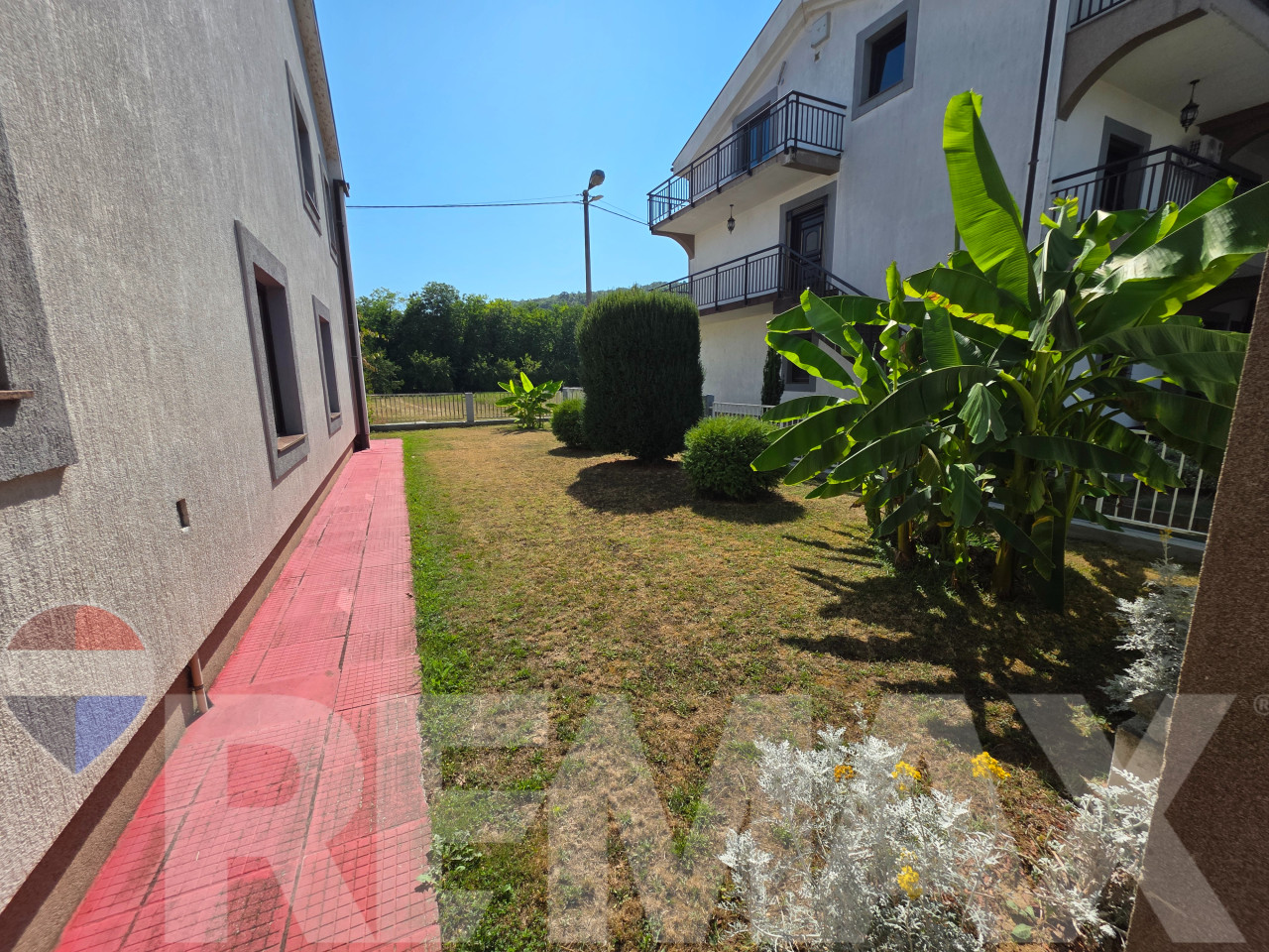 Odlične dvije kuće 511.96m2 | Derviši | Zemljište 998m2 40