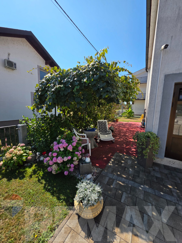 Odlične dvije kuće 511.96m2 | Derviši | Zemljište 998m2 41