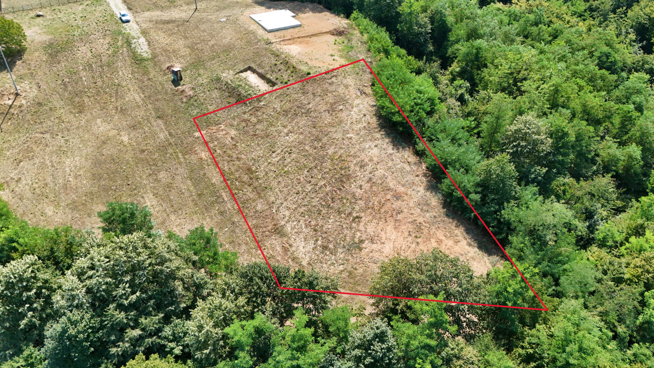 Placevi 1.418 i 1.430 m2 | Debeljaci | 8.5 km od centra
