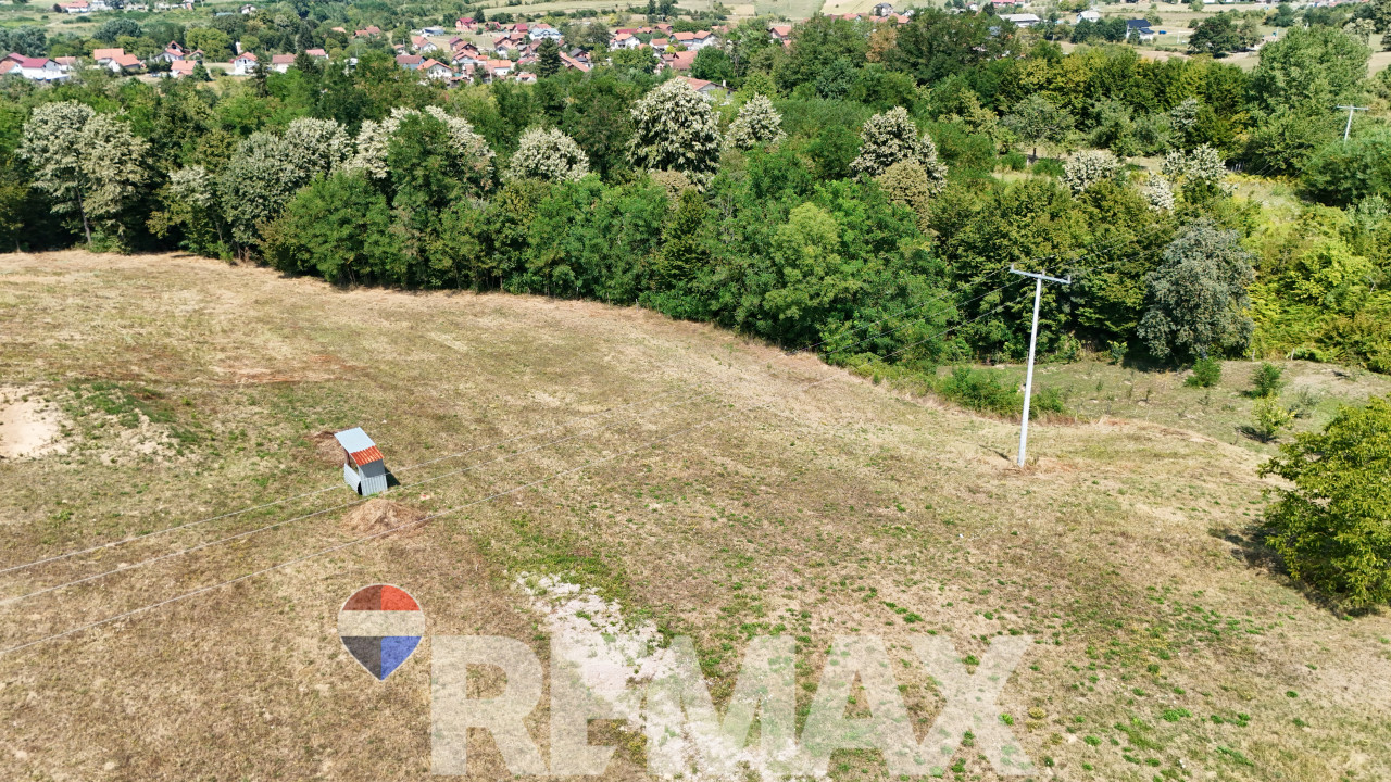 Placevi 1.418 i 1.430 m2 | Debeljaci | 8.5 km od centra 10
