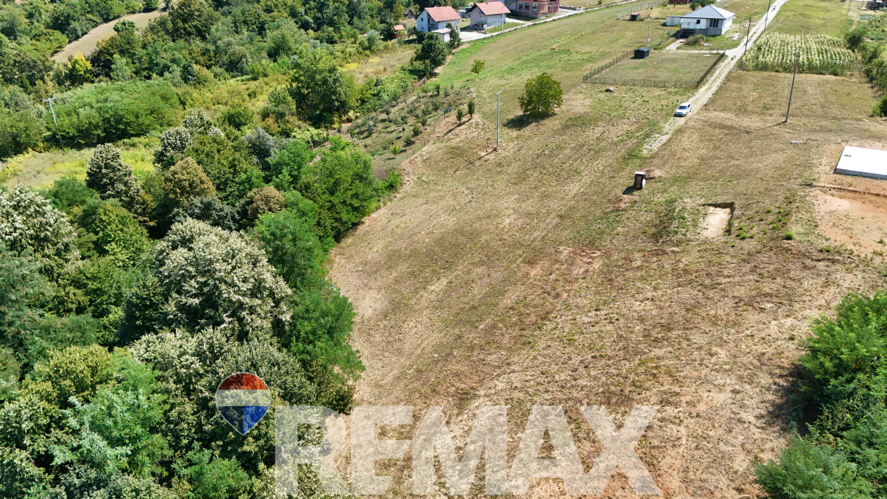 Placevi 1.418 i 1.430 m2 | Debeljaci | 8.5 km od centra 13