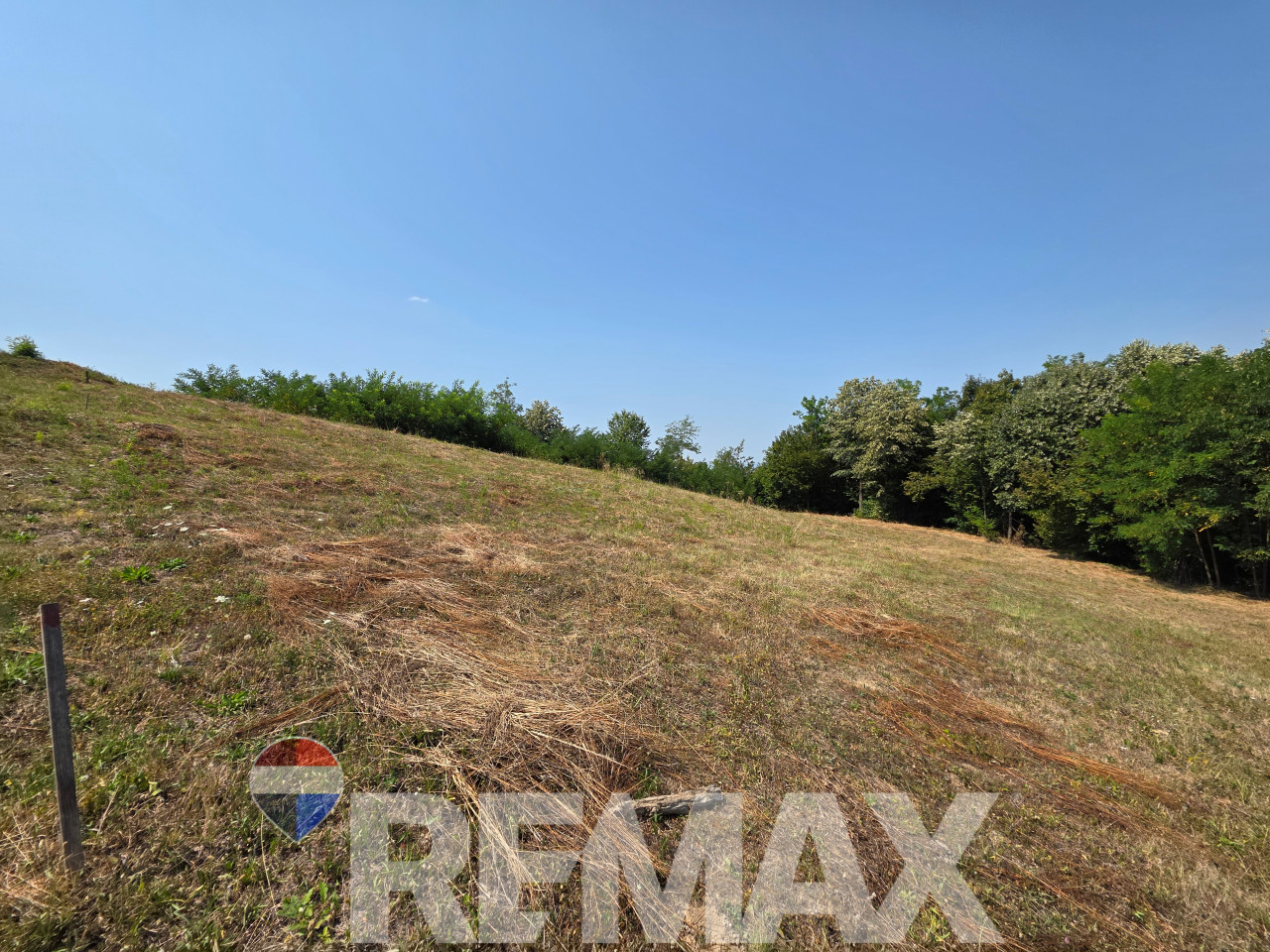 Placevi 1.418 i 1.430 m2 | Debeljaci | 8.5 km od centra 21