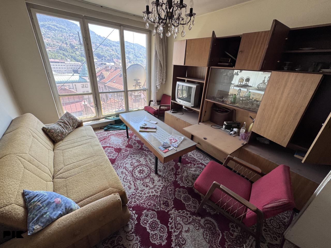 trosoban Stan Sarajevo - Stari Grad/Logavina/Sprat III/64m2/Plin photo 2