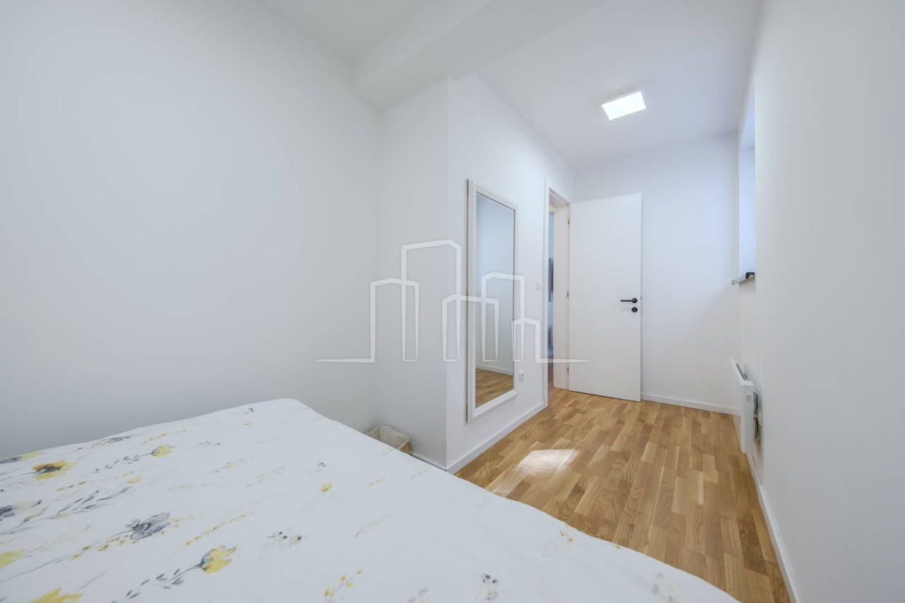 Prodaja trosoban apartman sa garažnim mjestom Bjelašnica 16