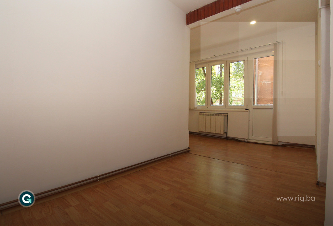 POSLOVNI PROSTOR / CENTAR / NAJAM 3