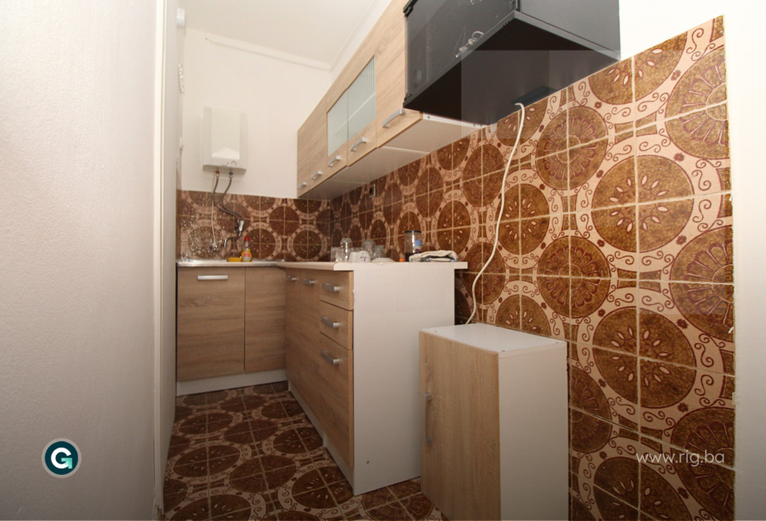 POSLOVNI PROSTOR / CENTAR / NAJAM 7