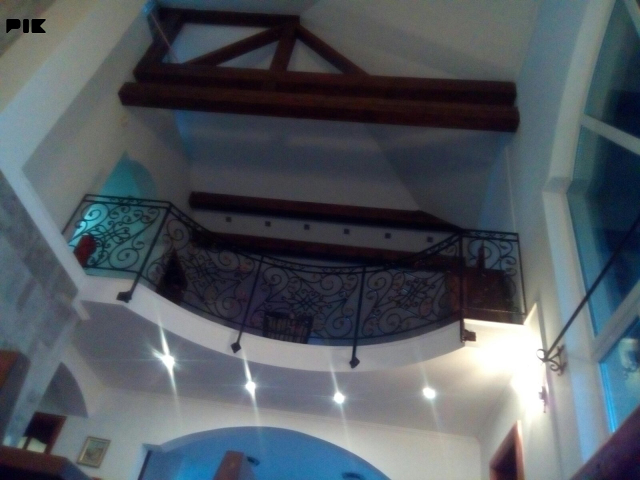 Kuća Tuzla 360m2 na parceli 3000 kvadrata građevinskog zemljišta 9