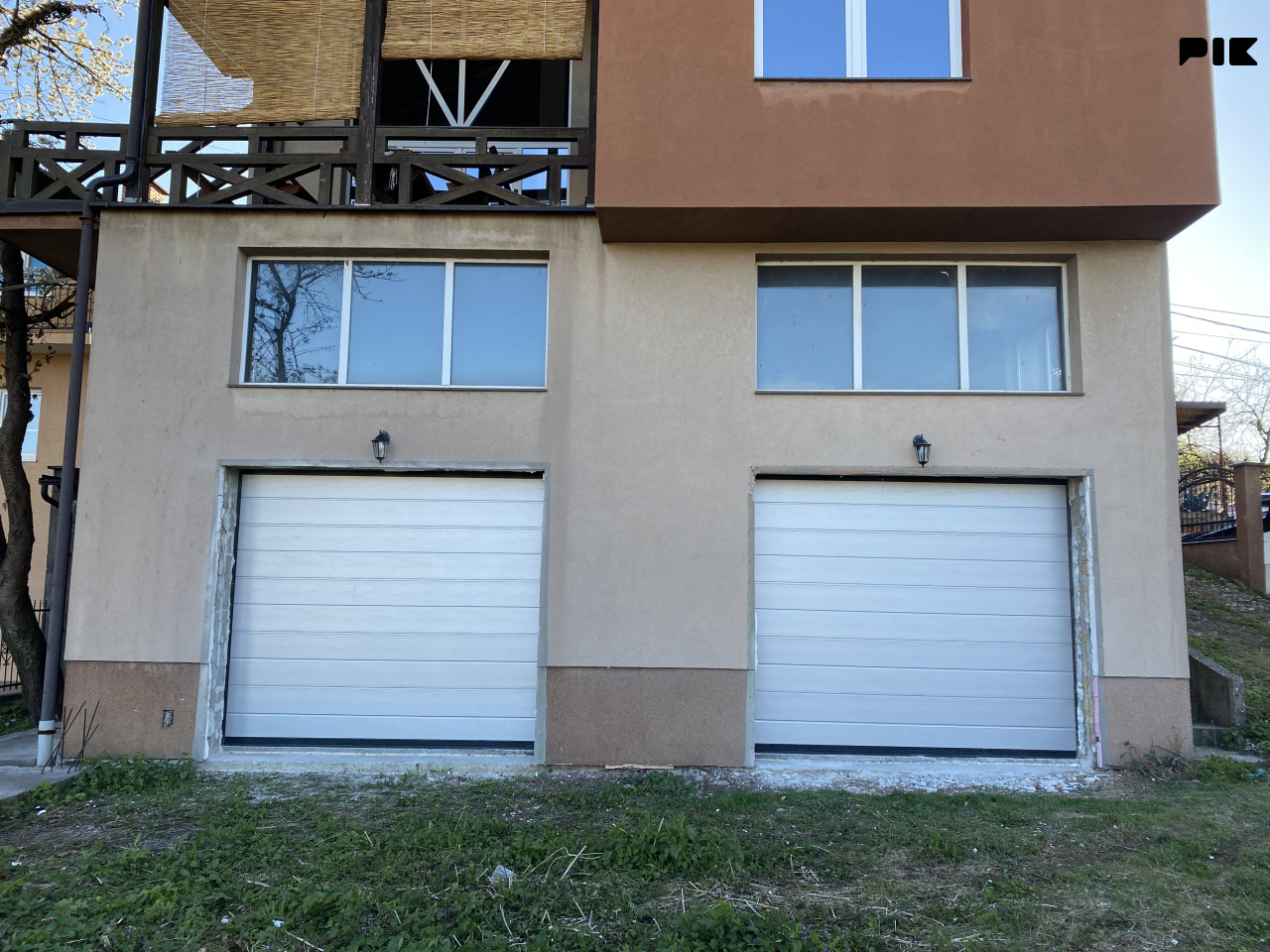Kuća Tuzla 360m2 na parceli 3000 kvadrata građevinskog zemljišta 18