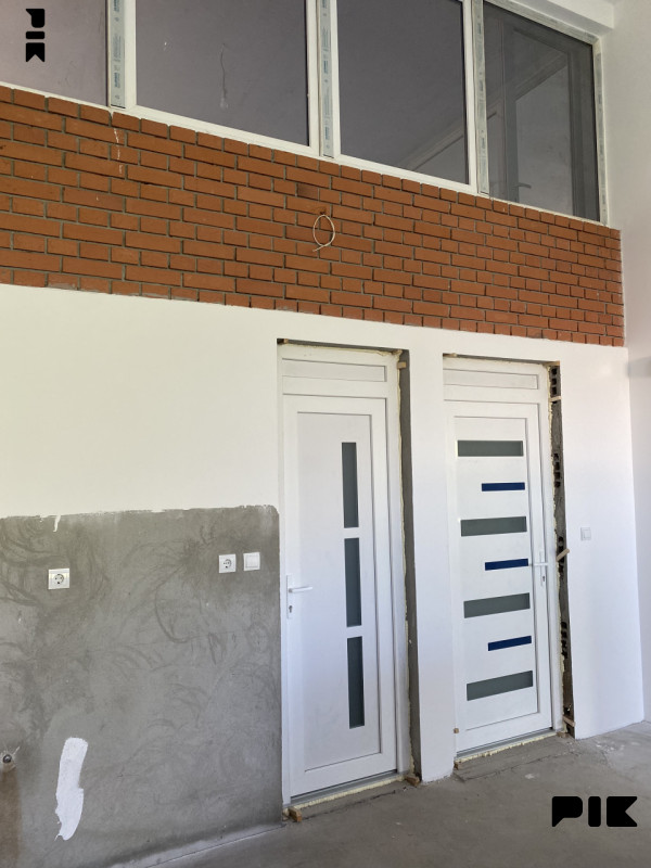 Kuća Tuzla 360m2 na parceli 3000 kvadrata građevinskog zemljišta 12