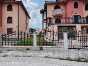 Kuća Pale 420m2 photo 3
