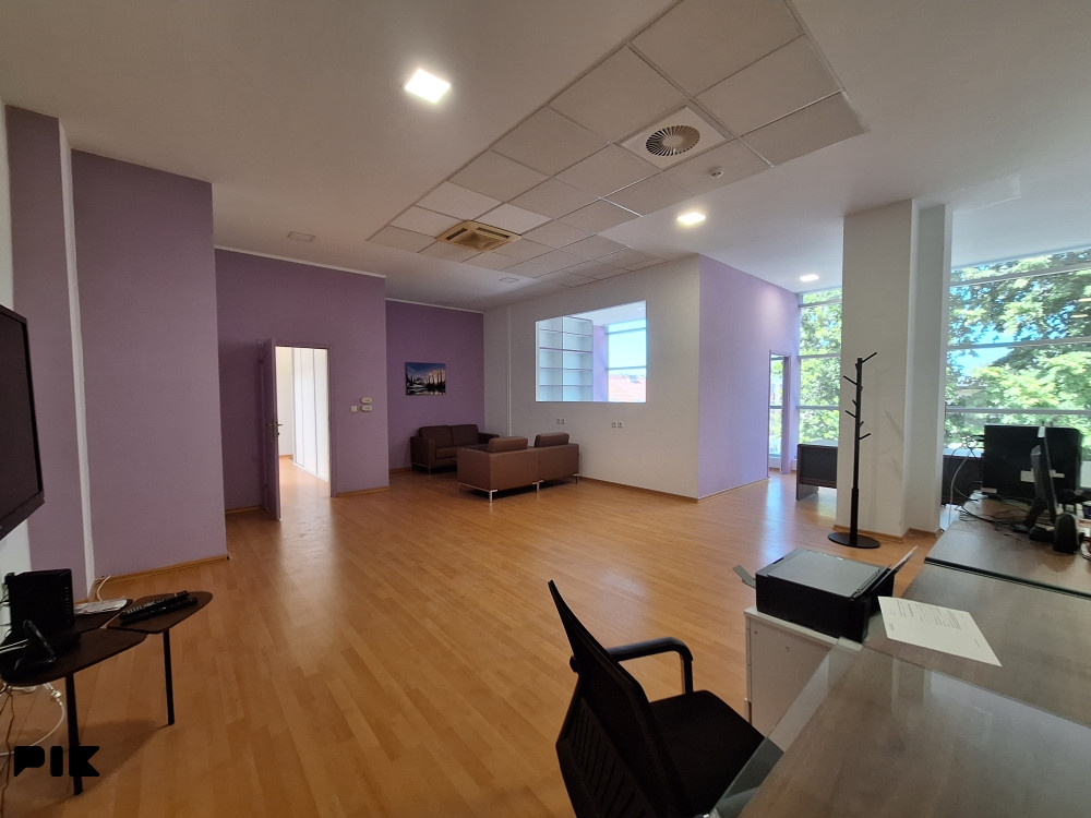 Poslovni prostor Mala aleja Ilidža 13
