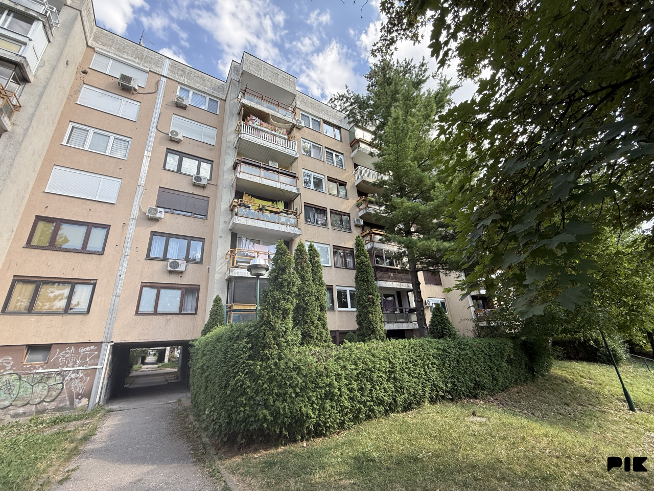 Dvosoban stan Dobrinja 42 m2 6