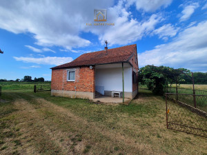 Na prodaju seosko imanje - Mašići photo 5