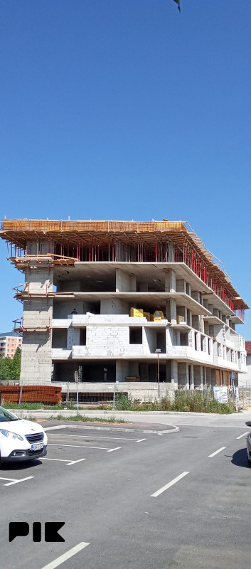 Stan Istočno Sarajevo 74.17m2 8