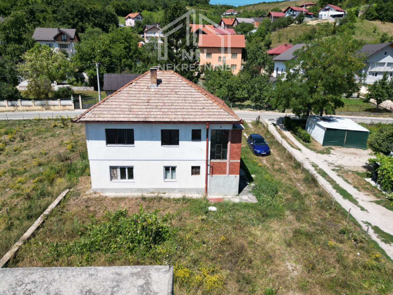 NN Nekretnine : Kuća sa zemljištem - Reljevo photo 3
